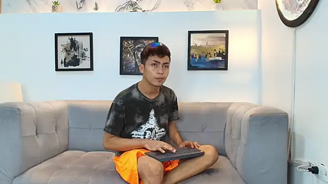 Snapshot of AVENGER_BOYS2026 chatting on January 10, 2026, 1:12 am AVENGER BOYS2026 online show from January 10, 2026, 1:12 am