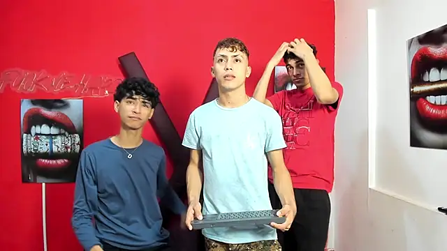 AVENGER BOYS2026 online show from April 16, 2026, 7:14 pm