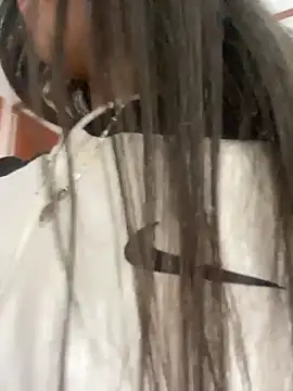 Michelle ec online show from March 9, 2026, 7:17 pm