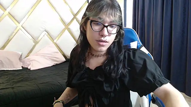 lilith ayanami online show from July 14, 2026, 7:42 pm