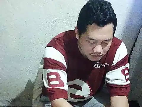 UrAsianGuy90 online show from February 5, 2026, 3:13 am