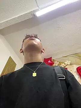 Iamcami  online show from February 16, 2026, 7:23 pm