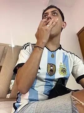 Iamcami  online show from February 24, 2026, 6:53 pm