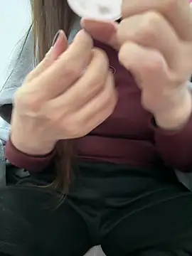 rosy8686 online show from January 6, 2026, 3:49 pm