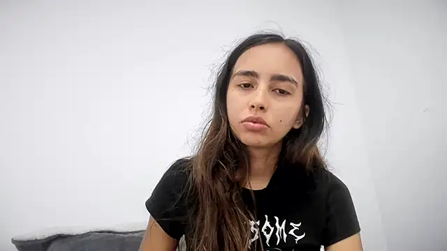 Sarah sumemers online show from March 23, 2026, 8:08 pm