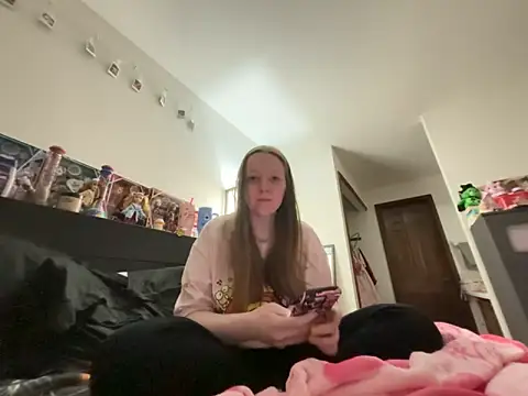 prettygirltracy 12 online show from February 5, 2026, 12:45 pm