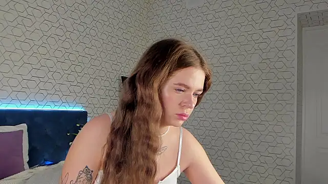 Snapshot of desiree_doll chatting on February 21, 2026, 1:07 am desiree doll online show from February 21, 2026, 1:07 am