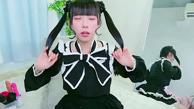 Nonn chan online show from April 13, 2026, 5:11 am