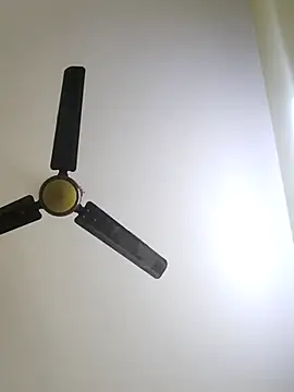 Snapshot of trinasa chatting on January 12, 2026, 8:04 pm trinasa online show from January 12, 2026, 8:04 pm