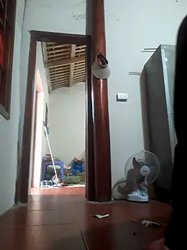 Snapshot of -Bunny-y chatting on January 14, 2026, 12:58 am -Bunny-y online show from January 14, 2026, 12:58 am