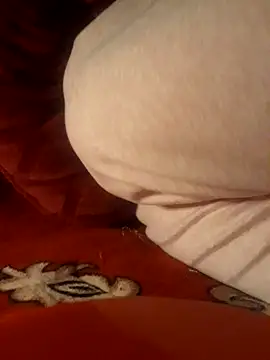 Snapshot of -Bunny-y chatting on January 10, 2026, 2:56 pm -Bunny-y online show from January 10, 2026, 2:56 pm