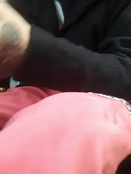 Snapshot of -Bunny-y chatting on January 9, 2026, 2:07 am -Bunny-y online show from January 9, 2026, 2:07 am