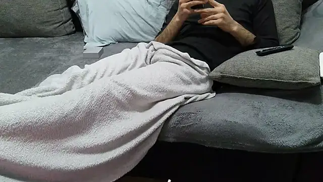 Snapshot of Moh_197 chatting on February 19, 2026, 4:59 pm Moh 197 online show from February 19, 2026, 4:59 pm