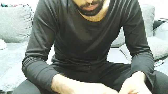 Snapshot of Moh_197 chatting on February 20, 2026, 8:55 pm Moh 197 online show from February 20, 2026, 8:55 pm