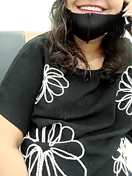 piryasharma005 online show from February 23, 2026, 7:36 pm