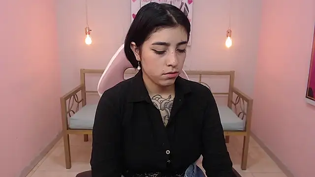 Adri gomez x online show from March 3, 2026, 12:23 pm