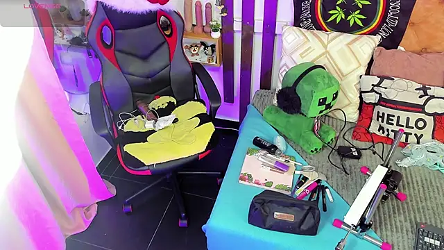 MeowMota  online show from June 10, 2026, 6:31 pm