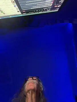 Snapshot of LickYourYoni chatting on March 2, 2026, 2:35 pm LickYourYoni online show from March 2, 2026, 2:35 pm