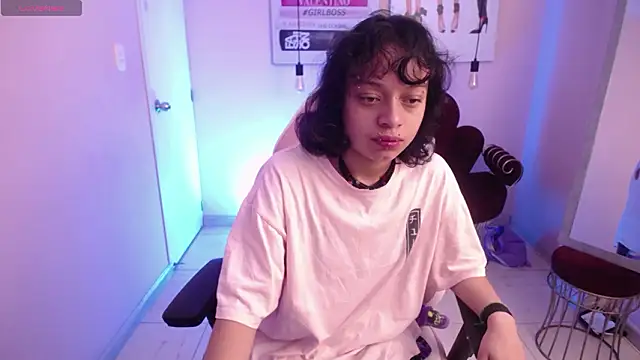 Snapshot of Acid_bounze chatting on February 4, 2026, 1:06 pm Acid bounze online show from February 4, 2026, 1:06 pm