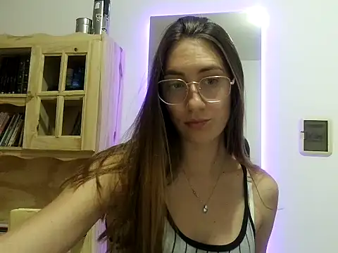 Noracherry online show from February 26, 2026, 6:30 pm