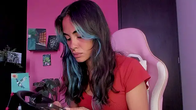 azula lillet online show from March 4, 2026, 9:11 pm