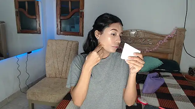 bratz glloe online show from January 14, 2026, 2:59 am