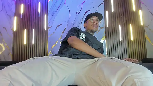 Snapshot of ThiagoBerry chatting on February 2, 2026, 11:09 am ThiagoBerry online show from February 2, 2026, 11:09 am