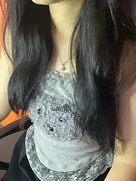 Jennybae23 online show from February 13, 2026, 5:51 am