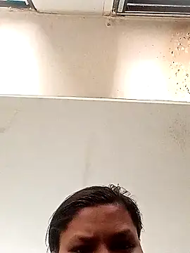 simran118 online show from January 19, 2026, 7:56 am