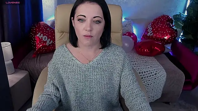 Dafni Monn online show from February 9, 2025, 1:35 pm