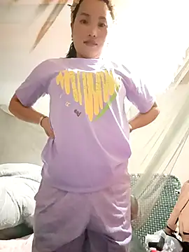 yu--yo online show from March 10, 2026, 2:59 am