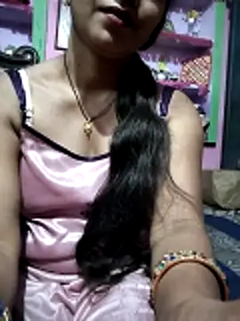 Nilam cute online show from February 25, 2026, 6:19 pm