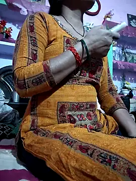 Nilam cute online show from March 16, 2026, 2:43 pm