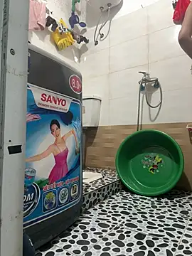 SISI-SEXXY online show from April 2, 2026, 2:46 pm