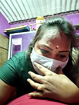 Snapshot of Tamil_Hot_Priya chatting on February 20, 2026, 6:59 am Tamil Hot Priya online show from February 20, 2026, 6:59 am