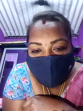 Snapshot of Tamil_Hot_Priya chatting on January 19, 2026, 1:15 pm Tamil Hot Priya online show from January 19, 2026, 1:15 pm
