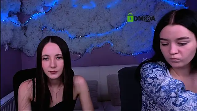 monica xcx online show from May 9, 2026, 7:17 pm