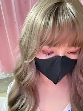 -Violet-t online show from March 9, 2026, 12:41 pm