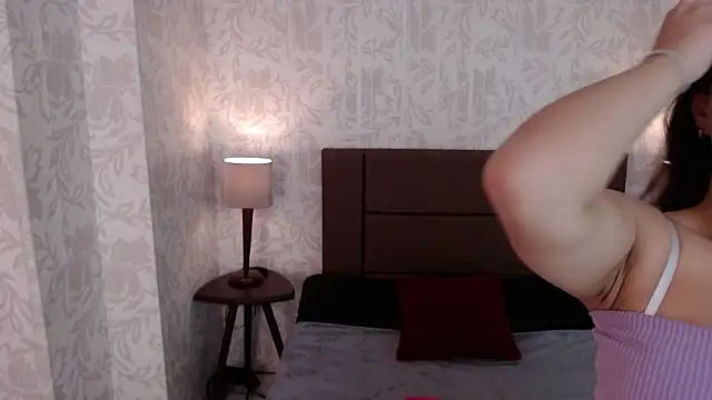 Chloe014  online show from March 26, 2026, 11:30 am