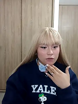 Snapshot of preetty_vaal chatting on January 15, 2026, 10:35 pm preetty vaal online show from January 15, 2026, 10:35 pm