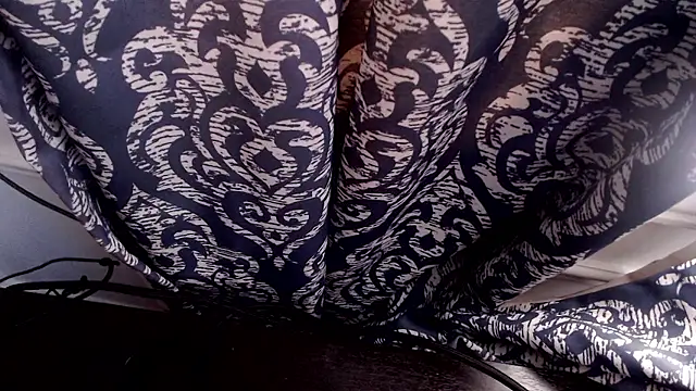 Snapshot of StrongSoftSexy chatting on January 8, 2026, 7:31 pm StrongSoftSexy online show from January 8, 2026, 7:31 pm