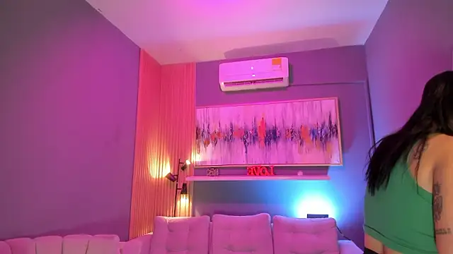 lilian vergara online show from March 18, 2026, 7:48 pm