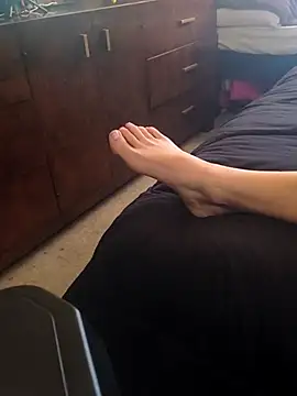 intoyou1689 online show from January 13, 2026, 4:33 pm