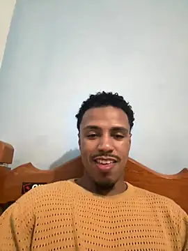 Snapshot of LorenzoBlack27 chatting on July 10, 2026, 3:39 am LorenzoBlack27 online show from July 10, 2026, 3:39 am