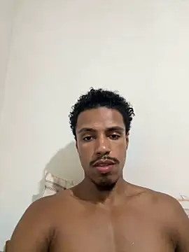 Snapshot of LorenzoBlack27 chatting on March 1, 2026, 4:45 am LorenzoBlack27 online show from March 1, 2026, 4:45 am