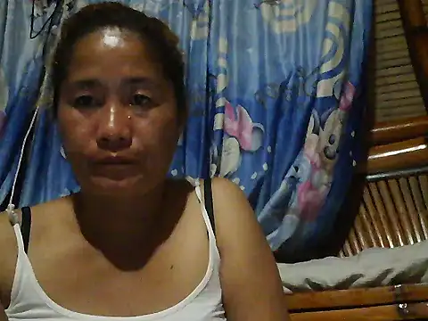 lovelyxxx88 online show from January 13, 2026, 1:15 pm