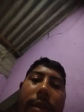 Snapshot of master_juju1924 chatting on July 2, 2026, 3:23 am master juju1924 online show from July 2, 2026, 3:23 am