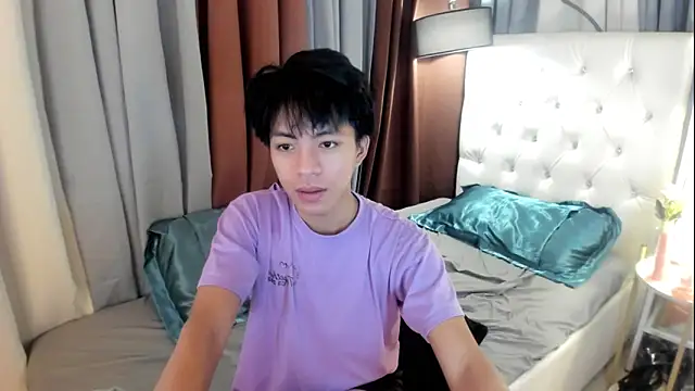 davincihugecock online show from May 24, 2026, 6:41 pm