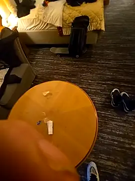 Snapshot of no_snitch_isoke chatting on February 17, 2026, 6:44 am no snitch isoke online show from February 17, 2026, 6:44 am