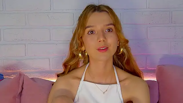 Snapshot of VanessaVienne chatting on February 21, 2026, 4:31 pm VanessaVienne online show from February 21, 2026, 4:31 pm